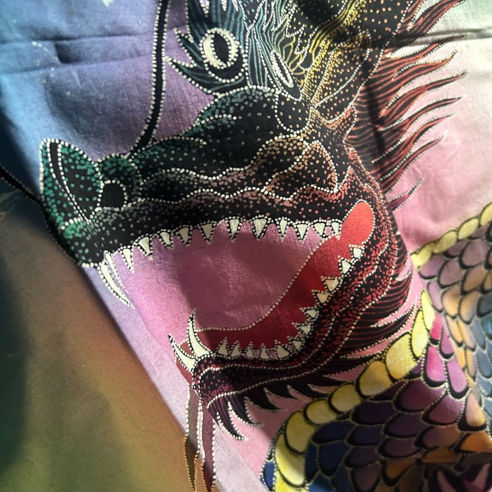 Dragon multicolor Rainbow indonesian Batik Panel Priyo 28" X 34.5” - Picture 6 of 14